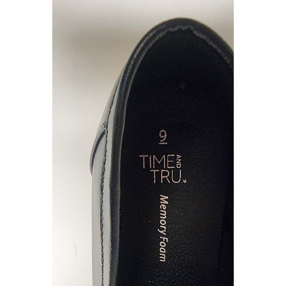 Time and Tru Faux Leather Penny Loafers Casual Business Shoes Black Size US9 - Picture 7 of 8